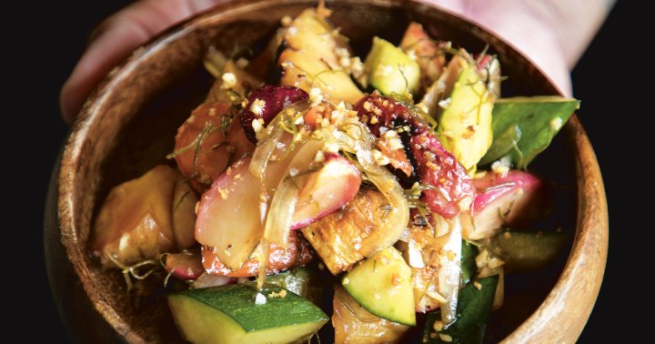 How A Top Chef Makes The Perfect Vegan Poke, Full Of Color & Texture