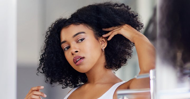 Do Hair Supplements Actually Make Your Hair Grow? Let's See What The Pros Say