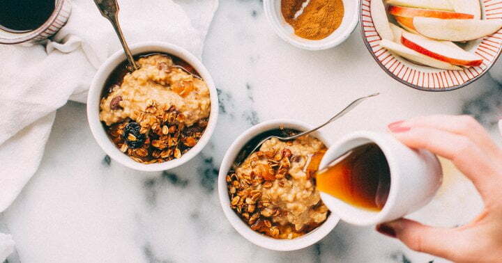 These Dessert-Inspired Overnight Oats Have Gut-Brain Benefits