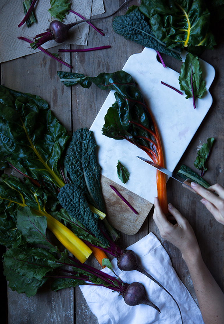 How to Keep Greens and Veggies Fresh for Weeks - Say Yes