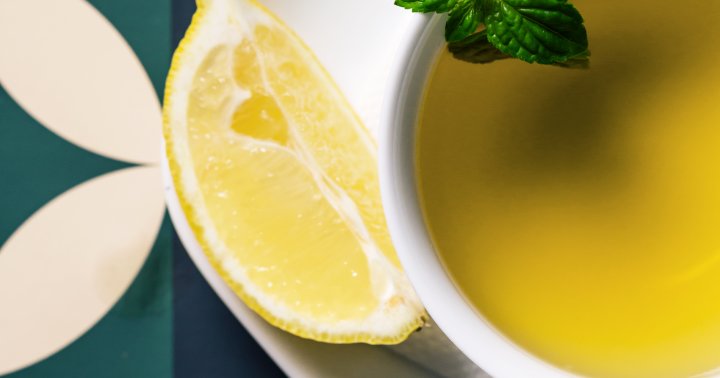 An M.D. On Why You Should Start Your Day With Green Tea