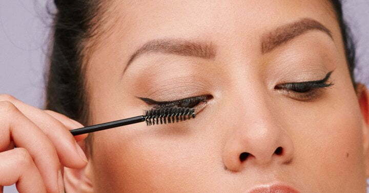 How To Remove Waterproof Mascara Without Losing Lashes