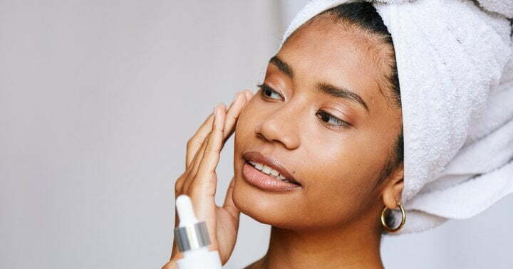 Sunscreen Serums: Benefits & How To Use Them Correctly