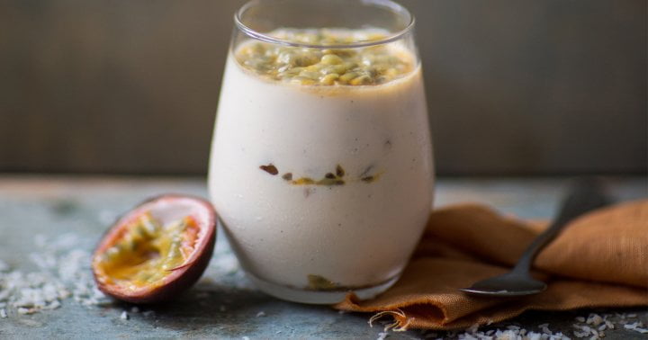 This 3-Ingredient Dairy-Free Passionfruit Pudding Is Packed With Protein