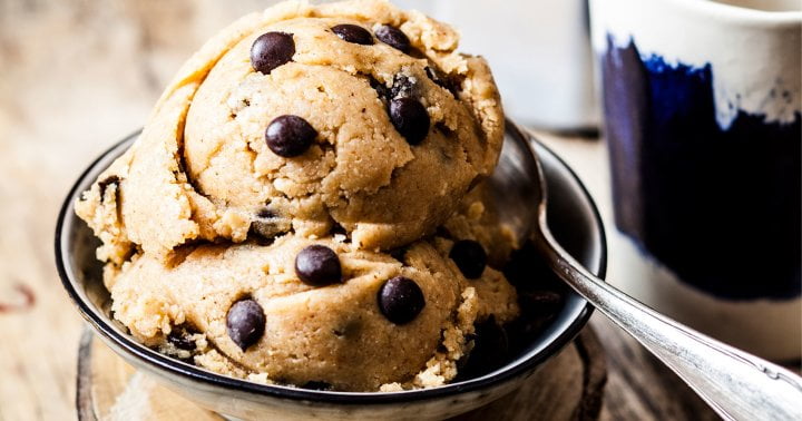 Healthier Edible Cookie Dough Is Now A Thing—And We're Not Mad About It