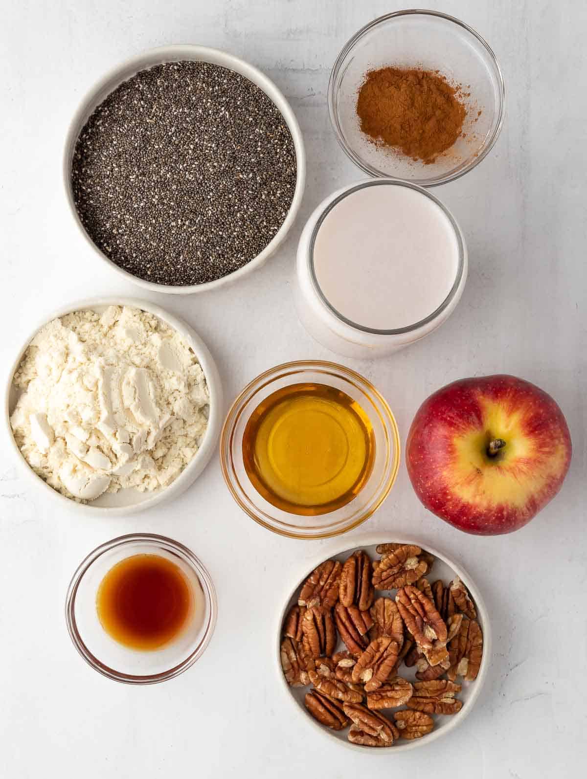 ingredients of the cinnamon apple overnight chia pudding laid out.