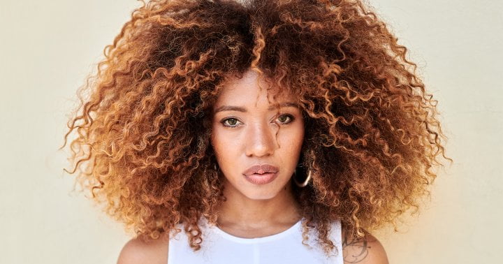 The 3 Best (& Underrated!) Curly Hair Tips From A Top Expert