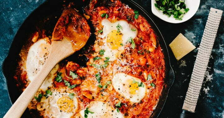 This Scrumptious Shakshuka Recipe Features Brain-Supporting Ingredients