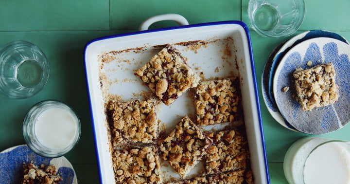 The Nutty Crumble On These Healthy Homemade Jam Bars Is To Die For