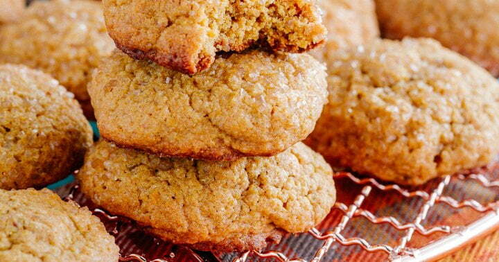 An RD's Healthy Pumpkin Spice Cookie Recipe With Bonus Antioxidants