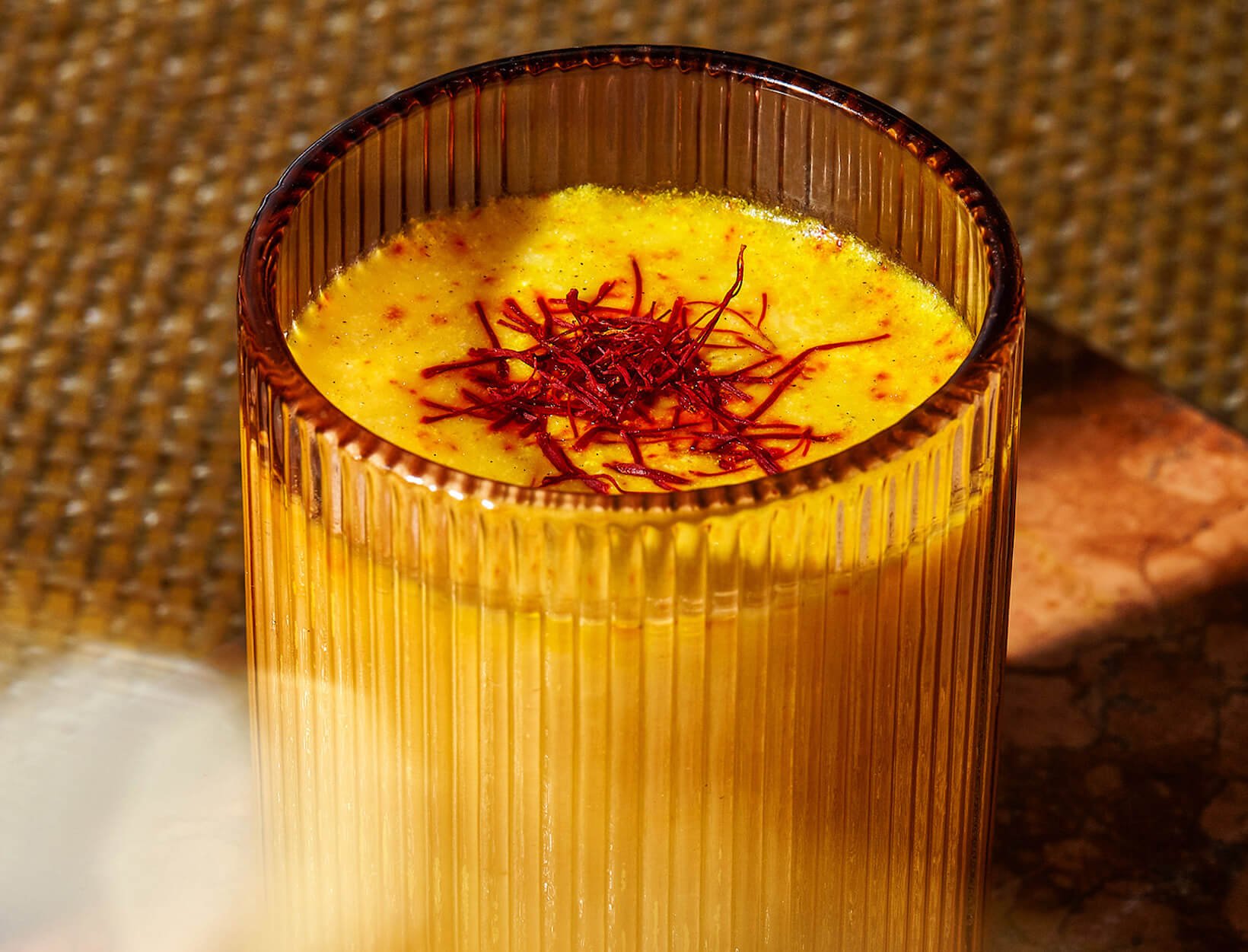 The Mood Benefits of Saffron—and How to Get More of It | Goop