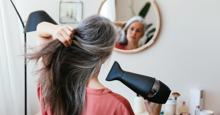I'm A Hair Colorist: These Are My Top 3 Tips For Healthy Graying Locks